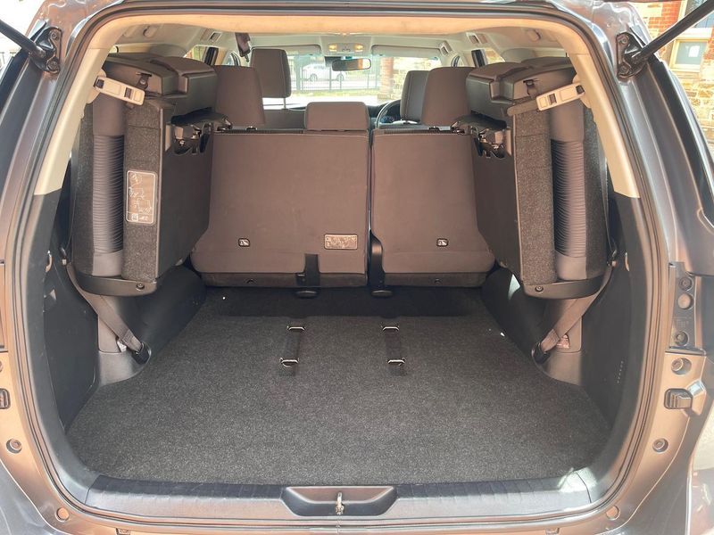 2023 Toyota Fortuner GX Auto 4x4 Photo 12