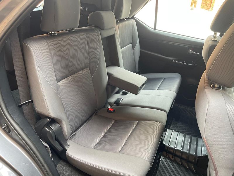2023 Toyota Fortuner GX Auto 4x4 Photo 13
