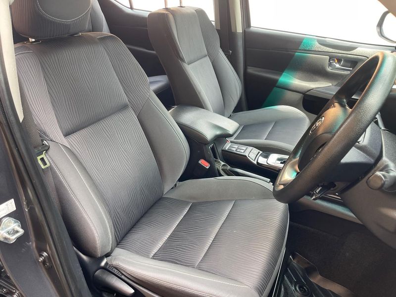 2023 Toyota Fortuner GX Auto 4x4 Photo 15