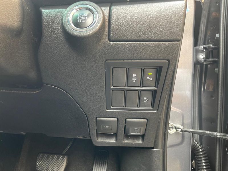 2023 Toyota Fortuner GX Auto 4x4 Photo 18