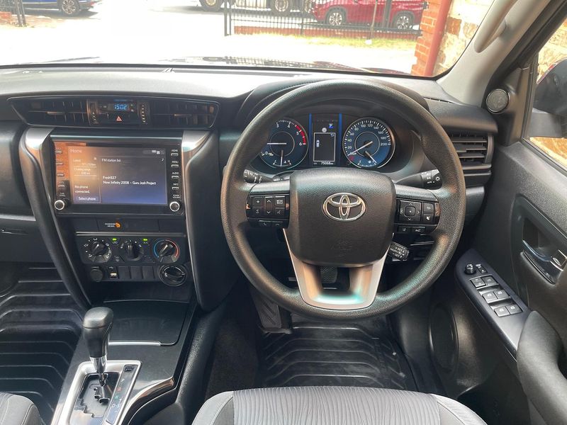 2023 Toyota Fortuner GX Auto 4x4 Photo 16