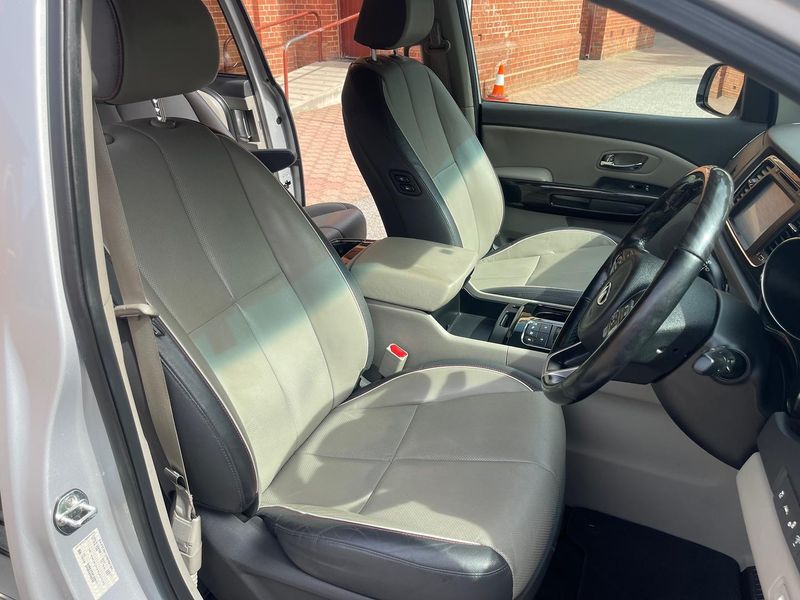2017 Kia Carnival Platinum Auto MY17 Photo 15