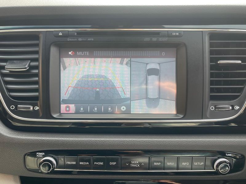 2017 Kia Carnival Platinum Auto MY17 Photo 26