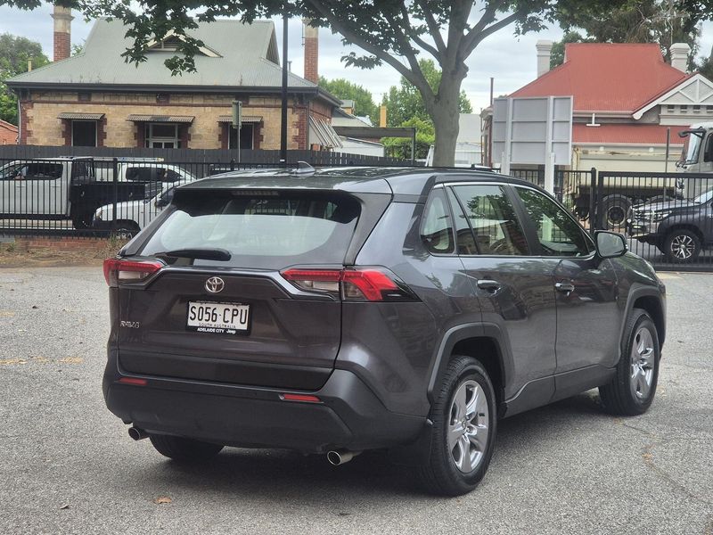2022 Toyota RAV4 GX Auto 2WD Photo 10