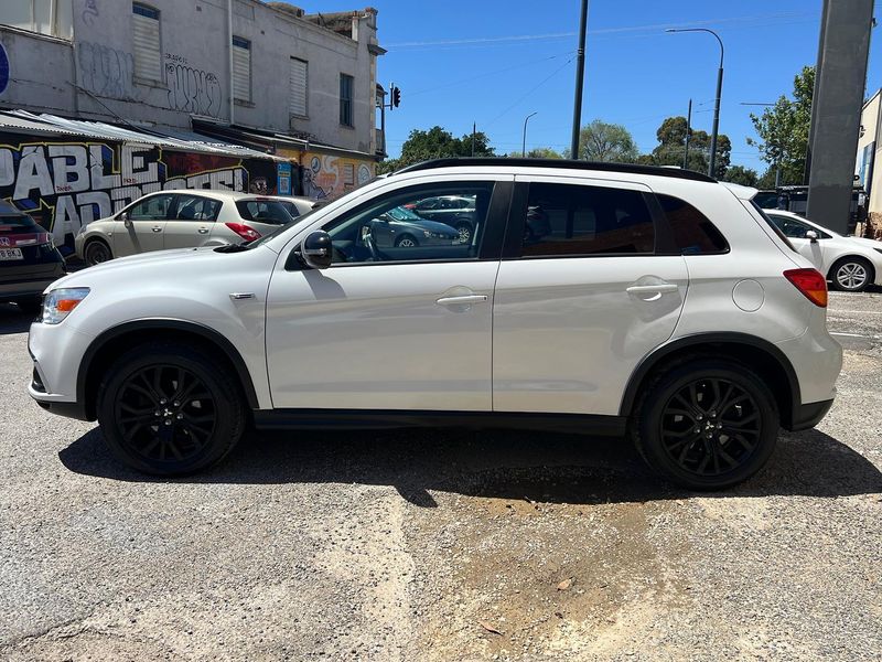 2019 Mitsubishi ASX Black Edition XC Auto 2WD MY19 Photo 5
