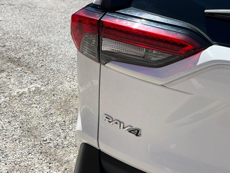 2022 Toyota RAV4 GX Auto 2WD Photo 12